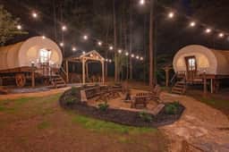 Pioneer luxury glamping wagon by the Ocoee - Image 5