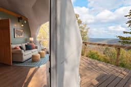 Ravens Point Luxury Glamping Dome with private spa - Image 4